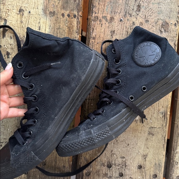 Converse - Picture 4 of 6